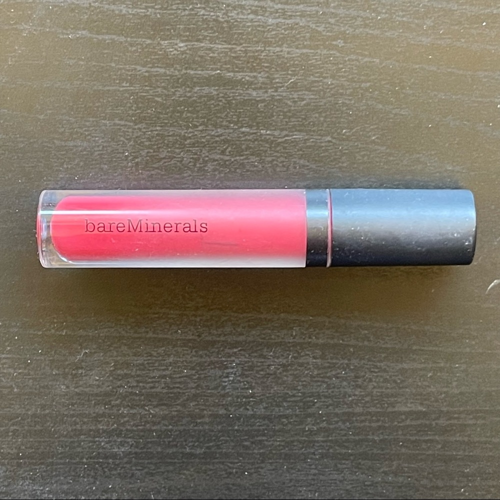 Bare Minerals Matte Liquid Lipstick in Juicy, a Hot Pink shade